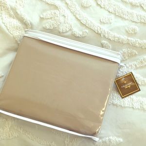 King size fitted sheet, 800 thread count